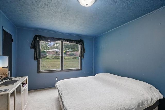 125 Meadowview Circle, Tyrone, GA 30290