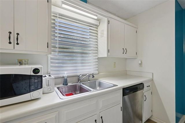 125 Meadowview Circle, Tyrone, GA 30290