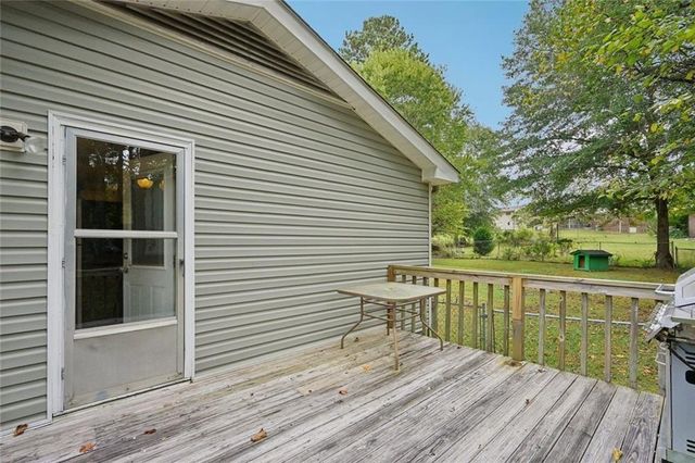 125 Meadowview Circle, Tyrone, GA 30290