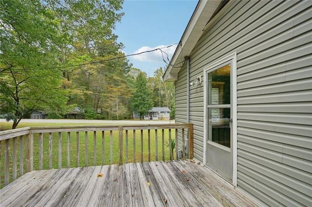 125 Meadowview Circle, Tyrone, GA 30290