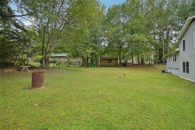 125 Meadowview Circle, Tyrone, GA 30290