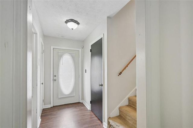 125 Meadowview Circle, Tyrone, GA 30290