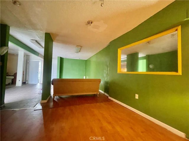 5609 E Beverly Boulevard, East Los Angeles, CA 90022