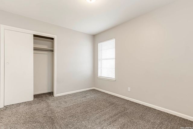 502 Tammy Dr, San Antonio, TX 78216