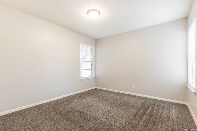 502 Tammy Dr, San Antonio, TX 78216