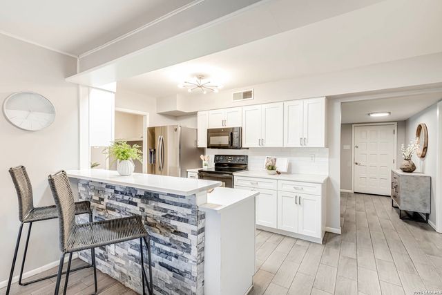 502 Tammy Dr, San Antonio, TX 78216