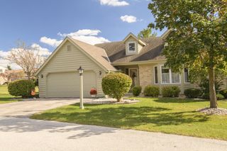 N97W17905 Mulberry COURT #D-34, Germantown, WI 53022