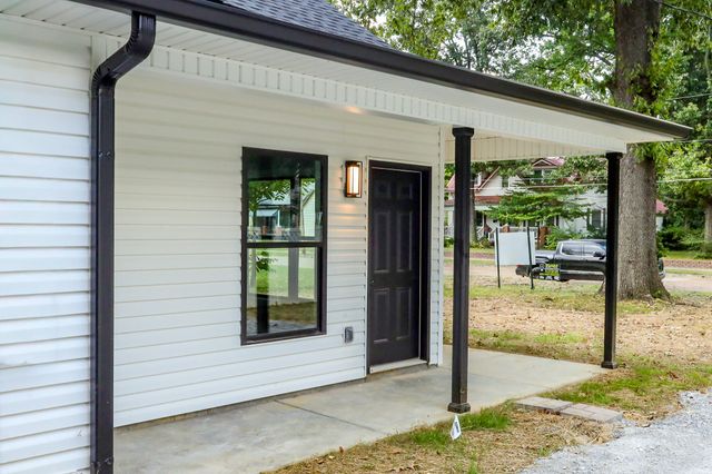 1740 Harrison Street, Paducah, KY 42001