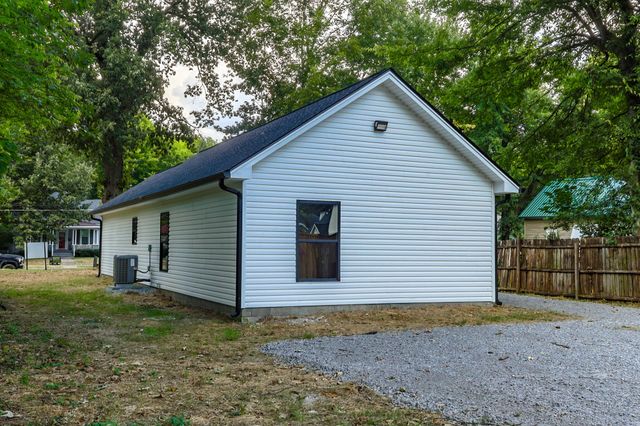 1740 Harrison Street, Paducah, KY 42001
