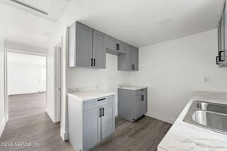3142 3RD ST Circle, Jacksonville, FL 32254