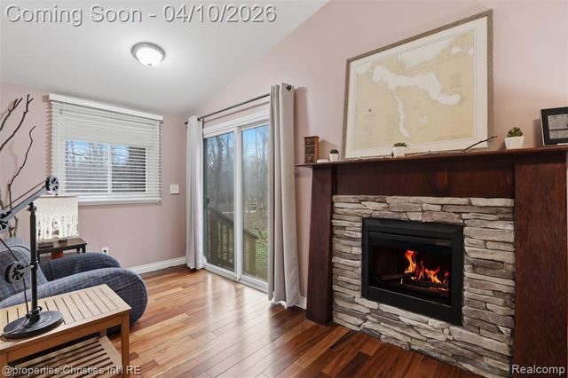 2835 Aspen Lane, Bloomfield Village, MI 48302