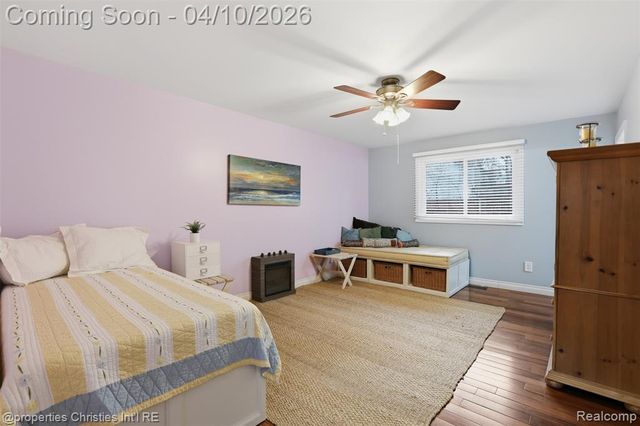 2835 Aspen Lane, Bloomfield Village, MI 48302