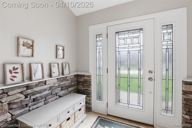 2835 Aspen Lane, Bloomfield Village, MI 48302