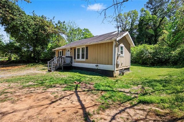 3680 W Highway 166, Carrollton, GA 30117