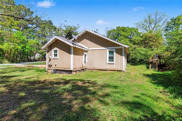 3680 W Highway 166, Carrollton, GA 30117