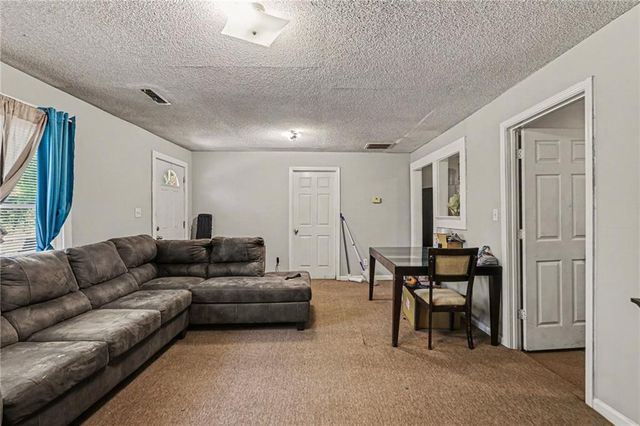3680 W Highway 166, Carrollton, GA 30117