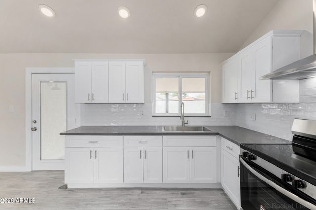 2606 N 50TH Avenue, Phoenix, AZ 85035