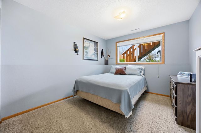 3126 18th Street S, Fargo, ND 58103