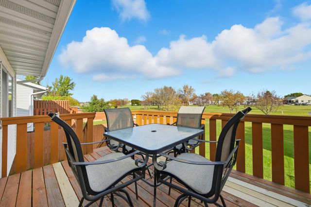 3126 18th Street S, Fargo, ND 58103