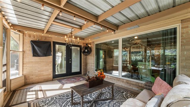 1219 Coe Road, Pinehurst, TX 77362