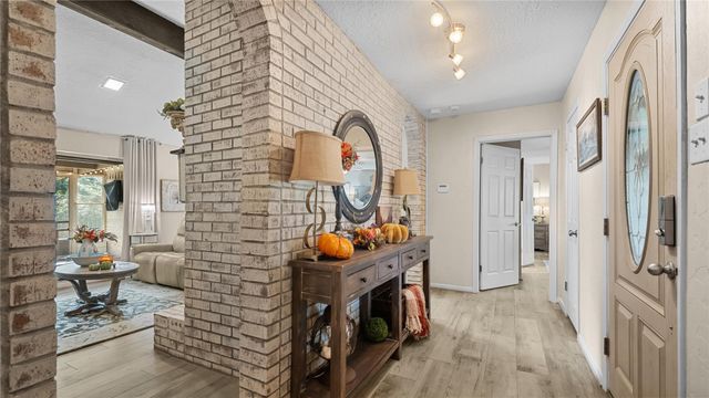 1219 Coe Road, Pinehurst, TX 77362