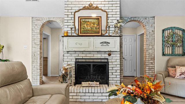 1219 Coe Road, Pinehurst, TX 77362