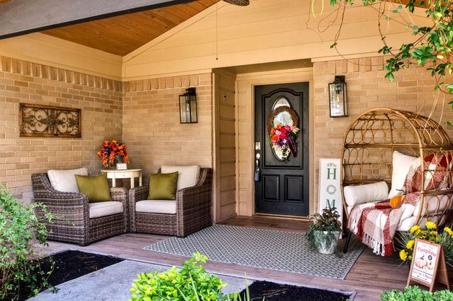 1219 Coe Road, Pinehurst, TX 77362