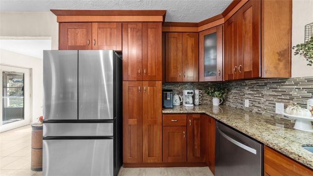 1219 Coe Road, Pinehurst, TX 77362