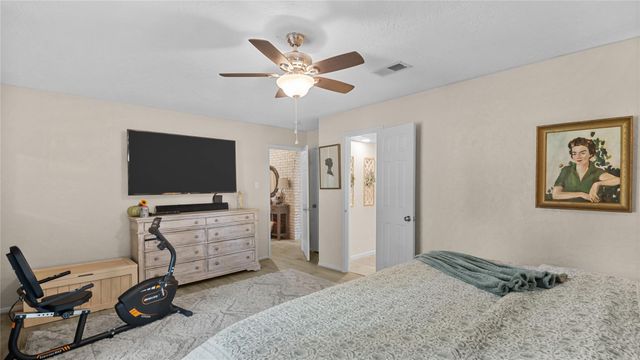 1219 Coe Road, Pinehurst, TX 77362