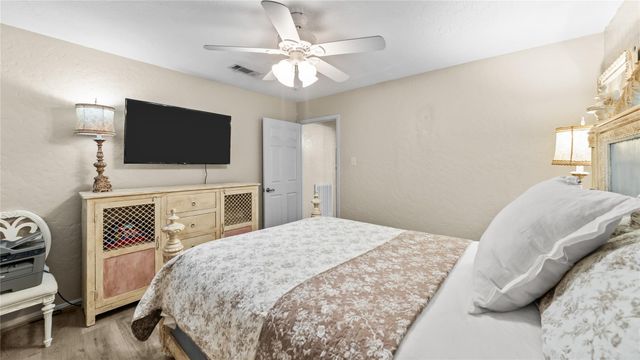 1219 Coe Road, Pinehurst, TX 77362