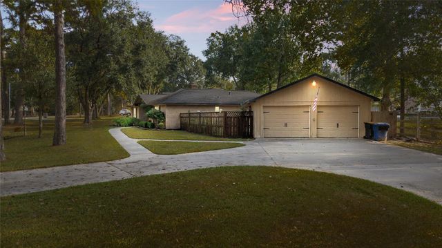 1219 Coe Road, Pinehurst, TX 77362