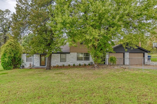 6301 S Choctaw Road, Choctaw, OK 73020