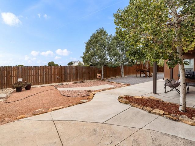 228 E Hastings Ave, Pueblo West, CO 81007