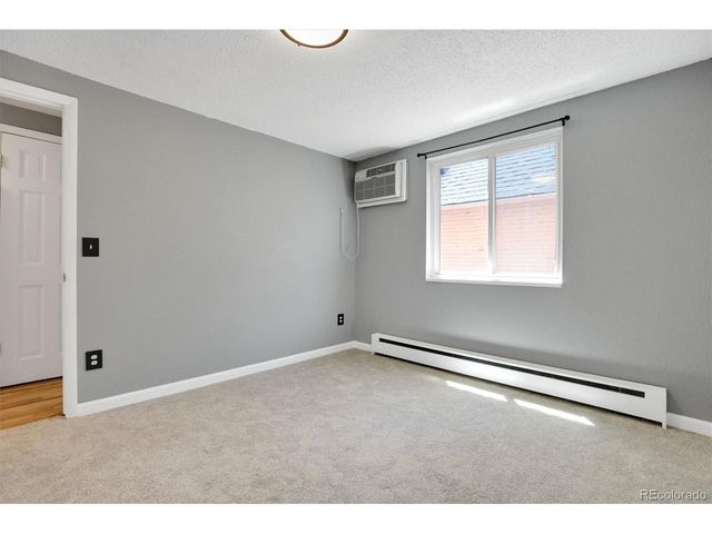 155 S Pennsylvania St 202, Denver, CO 80209