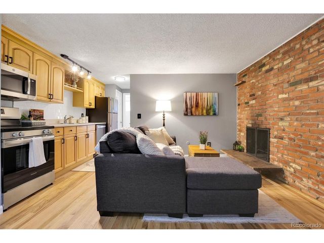 155 S Pennsylvania St 202, Denver, CO 80209