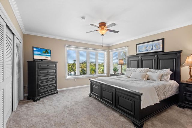 528 FOREST WAY, Longboat Key, FL 34228