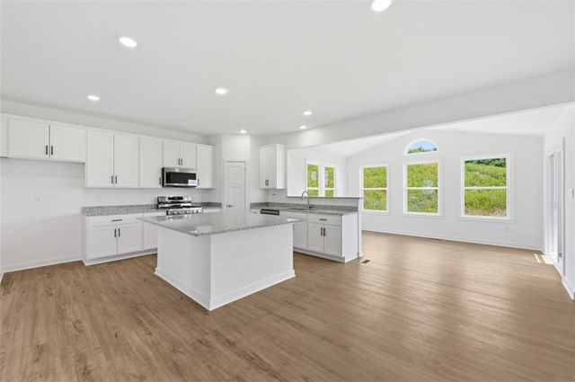 314 William Dr, Plum Boro, PA 15239