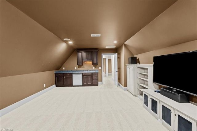 8311 Lillys Circle, Greensboro, NC 27455