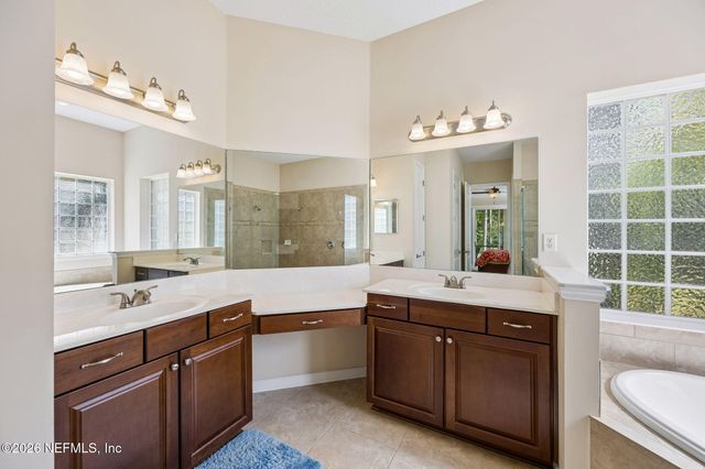 412 SIERRA VISTA Court, St. Johns, FL 32259