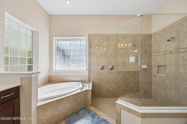 412 SIERRA VISTA Court, St. Johns, FL 32259