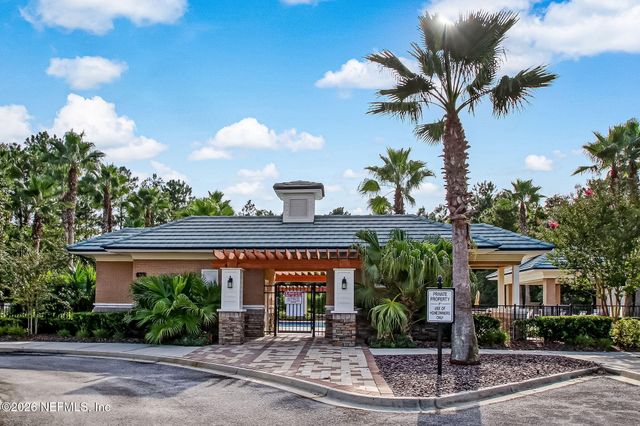 412 SIERRA VISTA Court, St. Johns, FL 32259