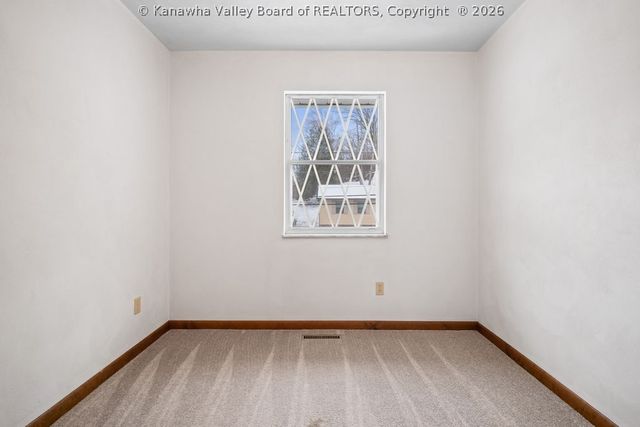 54 Oakmont Drive, Poca, WV 25159