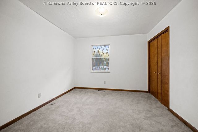 54 Oakmont Drive, Poca, WV 25159