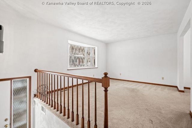 54 Oakmont Drive, Poca, WV 25159