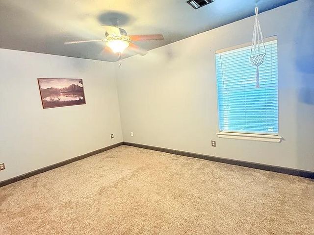 1801 Brittany Lane, Edmond, OK 73003