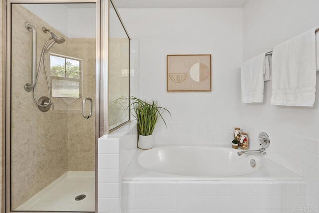 3680 Azure Circle, Carlsbad, CA 92008
