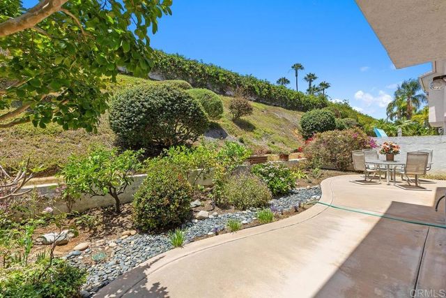 3680 Azure Circle, Carlsbad, CA 92008
