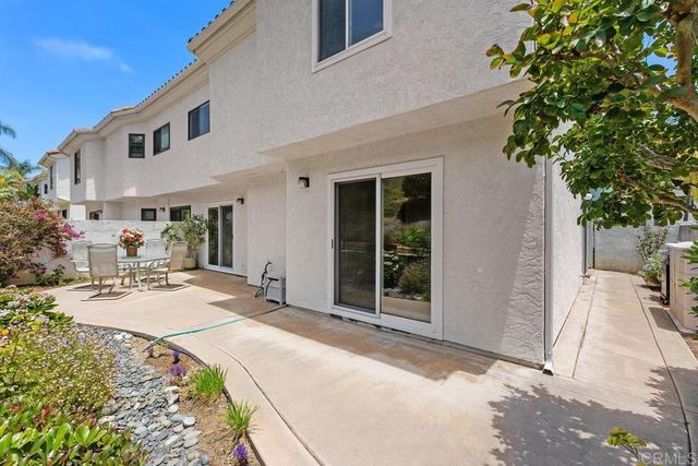 3680 Azure Circle, Carlsbad, CA 92008