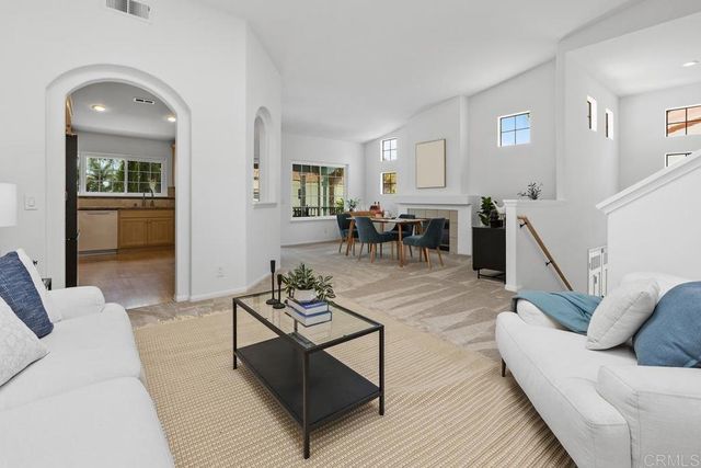 3680 Azure Circle, Carlsbad, CA 92008