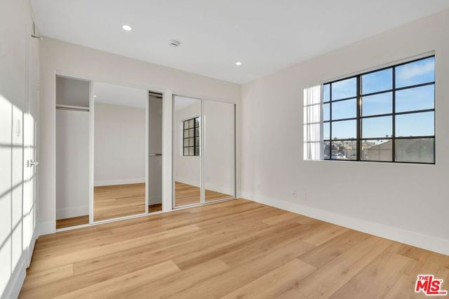 1520 N Vista Street 203, Los Angeles, CA 90046